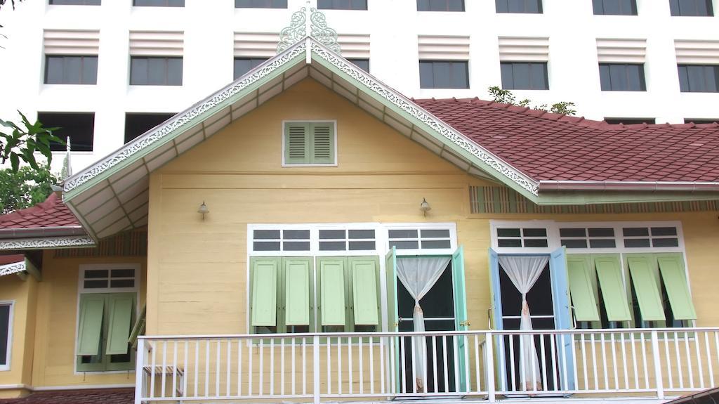 Panida Suite Hotel Bangkok Dış mekan fotoğraf