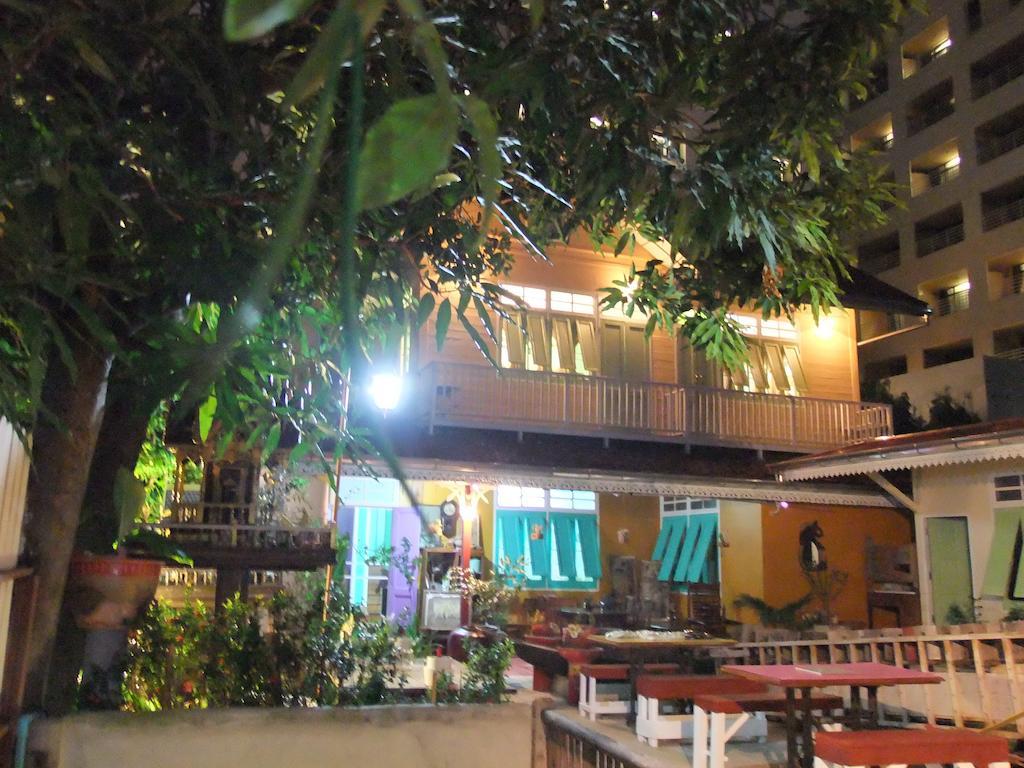 Panida Suite Hotel Bangkok Dış mekan fotoğraf