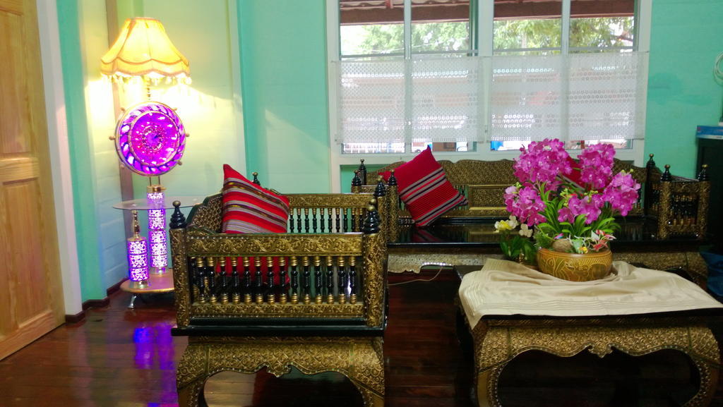 Panida Suite Hotel Bangkok Dış mekan fotoğraf