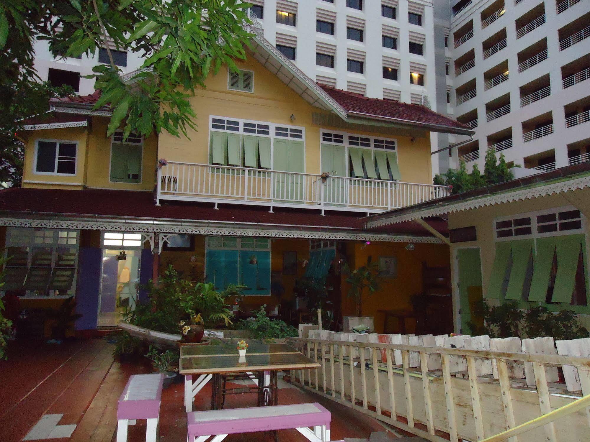 Panida Suite Hotel Bangkok Dış mekan fotoğraf